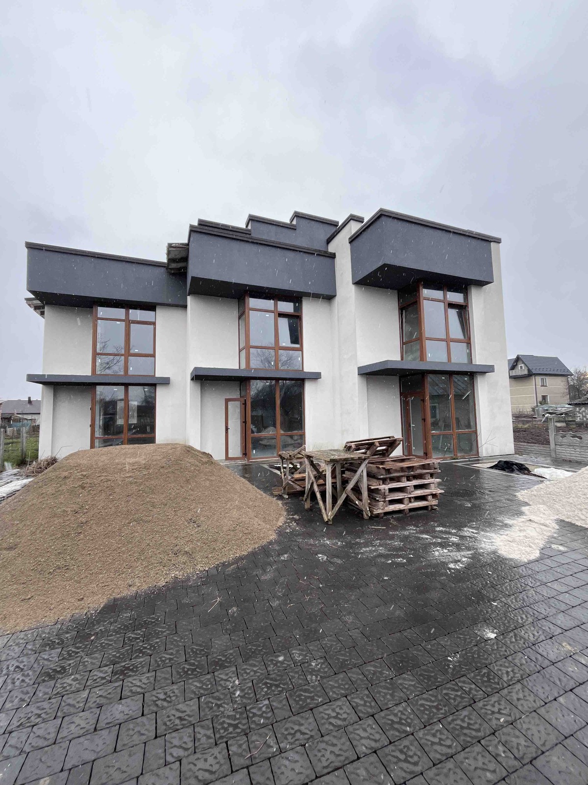 Таунхаус у с.Крихівці фото 1 Таунхаус у с.Крихівці фото 1