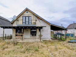 Продається будинок Івано-Франківська, Надвірнянський, Мирне, Вишнева фото 8 Продається будинок Івано-Франківська, Надвірнянський, Мирне, Вишнева фото 8