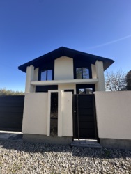 Продається будинок Івано-Франківська, Івано-Франківські села, Вовчинець фото 1 Продається будинок Івано-Франківська, Івано-Франківські села, Вовчинець фото 1