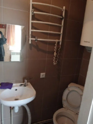 Продам частину будинку в центрі Кропивницького фото 2 Продам частину будинку в центрі Кропивницького фото 2