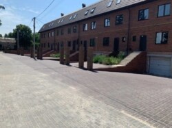 Продам коттедж в спокойном районе возле гор сада в Кропивницком фото 1 Продам коттедж в спокойном районе возле гор сада в Кропивницком фото 1