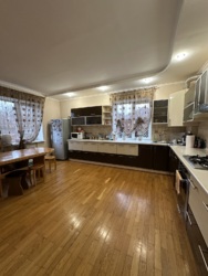 Продам двоповерховий будинок на Лелеківці фото 4 Продам двоповерховий будинок на Лелеківці фото 4