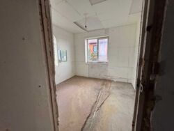 ������ ������� �. ������, 241 ��.�. �� 10 ��. ����. ���� 12