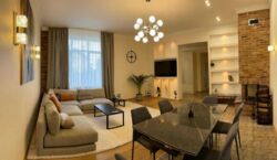   3202         Mont chalet!.  2