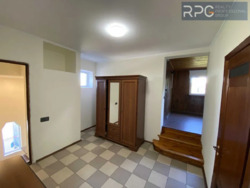 ������ ������� 300�2 � ���������� 13�� ���� 8