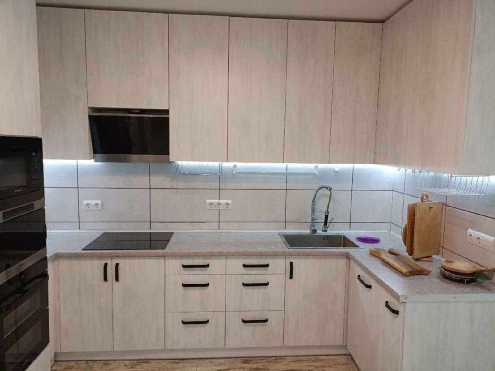 ��������� ������� �����-���������, �����-���������� ���� 1