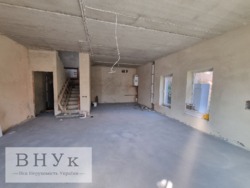 ������ ��������� 2 ����������� ��������� � ������� �� 4 ����� ���� 2