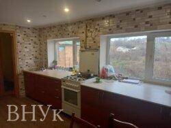 ������ ������� 80 �² � ������������ �� �����. 10 �� �� ������ (26 ���) ���� 17