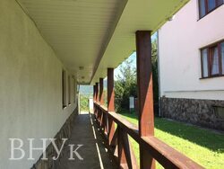 Продається карпатський особняк в приватному секторі з шикарним гірським краєвидом. фото 4 Продається карпатський особняк в приватному секторі з шикарним гірським краєвидом. фото 4