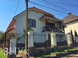 Продається карпатський особняк ! фото 2 Продається карпатський особняк ! фото 2