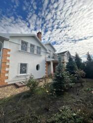 Шикарный дом для большой семьи в Молодежном фото 1 Шикарный дом для большой семьи в Молодежном фото 1