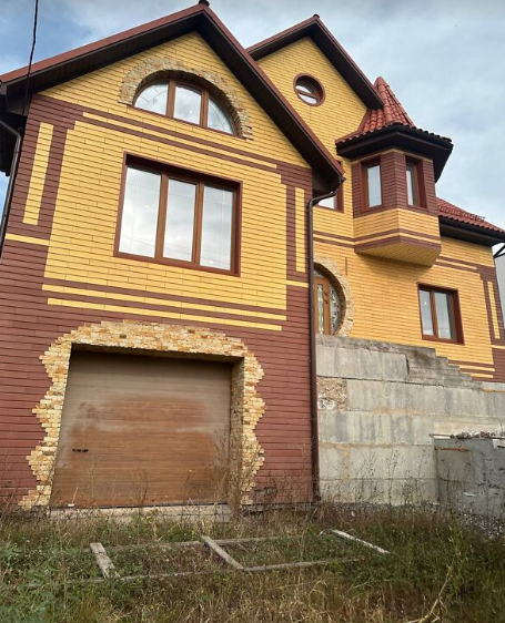 Продаж 2 поверхового будинку бесідка і ділянкою на 18 соток, 385 кв. м, 6 кімнат, на вул. Діонісія Міклера фото 1 Продаж 2 поверхового будинку бесідка і ділянкою на 18 соток, 385 кв. м, 6 кімнат, на вул. Діонісія Міклера фото 1
