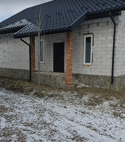 Продаж 2 поверхового будинку з ділянкою на 9 соток, 260 кв. м, 5 кімнат фото 1 Продаж 2 поверхового будинку з ділянкою на 9 соток, 260 кв. м, 5 кімнат фото 1