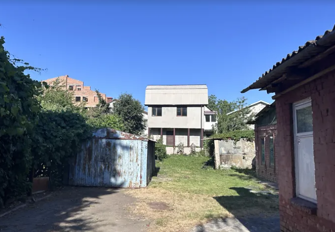 Продаж частини будинку на вул. Олександра Довженка 43, 3 кімнати фото 1 Продаж частини будинку на вул. Олександра Довженка 43, 3 кімнати фото 1
