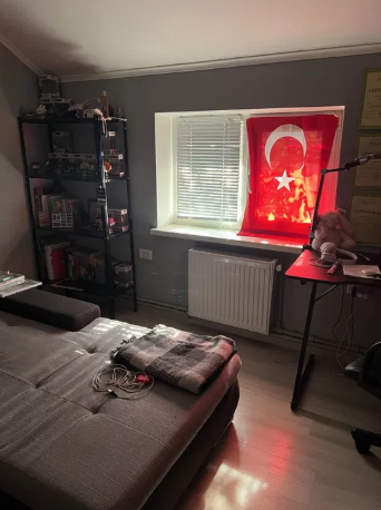 ������ 2 ����������� ������� � ����� � ������� �� 4 �����, 100 ��. �, 4 ������ ���� 1