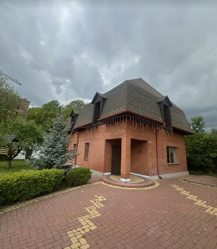 ������ 2 ����������� ������� � ������� �� 8 �����, 120 ��. �, 4 ������, �� ���. ���������� ���� 21 ���� 1