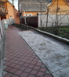 Продаж частини будинку в центрі міста фото 3 Продаж частини будинку в центрі міста фото 3