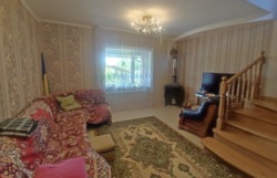 ������ 2 ����������� ������� � ������� �� 10 �����, 203 ��. �, 4 ������, �� ���. ������������ ���� 17