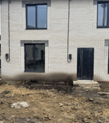 Продаж 2 поверхового таунхауса з ділянкою на 1.5 сотки, 95 кв. м, 3 кімнати, на вул. Володимира Івасюка фото 1 Продаж 2 поверхового таунхауса з ділянкою на 1.5 сотки, 95 кв. м, 3 кімнати, на вул. Володимира Івасюка фото 1