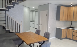 ������ 2 ����������� ��������� � ������� �� 1.3 �����, 106 ��. �, 4 ������, �� ����. �������� ���� 1