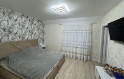 ������ 2 ����������� �������� � ������� �� 3 �����, 90 ��. �, 3 ������ ���� 12