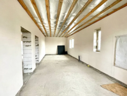 ������ 2 ����������� ������� ������ � ������� �� 4.5 �����, 135 ��. �, 4 ������ ���� 4