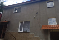 ������ 2 ����������� ������� � ������� �� 8 �����, 91.8 ��. �, 4 ������, �� ���. ����� ������ ���� 1