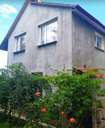 ������ 2 ����������� ������� � ������� �� 8 �����, 91.8 ��. �, 4 ������, �� ���. ����� ������ ���� 2