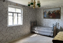  1      28 , 70 . , 3 ,  . ˳  1