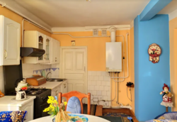 ������ 1 ����������� ������� ������ � ������� �� 18 �����, 150 ��. �, 5 �����, �� ���. ĳ����� ̳����� ���� 4