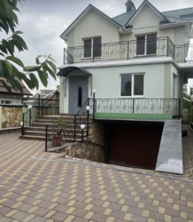 ������ 2 ����������� ������� ������ � ������� �� 3 �����, 220 ��. �, 4 ������, �� ���. ������� ����������� ���� 1