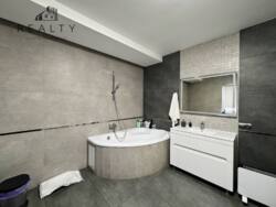 Будинок на Сонячному з сучасним ремонтом фото 2 Будинок на Сонячному з сучасним ремонтом фото 2