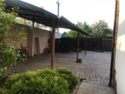 Затишний будинок в Нижній Хортиці фото 12 Затишний будинок в Нижній Хортиці фото 12