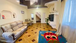 Двоповерховий будинок у районі Метро фото 4 Двоповерховий будинок у районі Метро фото 4