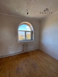 Будинок в чудовому місці під чистове оздоблення фото 18 Будинок в чудовому місці під чистове оздоблення фото 18