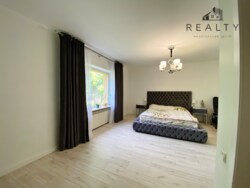 Продаж двоповерхового будинку з гаражем фото 9 Продаж двоповерхового будинку з гаражем фото 9