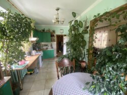 Продаж частини котеджу по вул. Турбинній у Запоріжжі! фото 15 Продаж частини котеджу по вул. Турбинній у Запоріжжі! фото 15