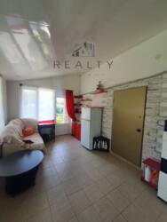 Затишний будинок в центрі Сонячного фото 1 Затишний будинок в центрі Сонячного фото 1