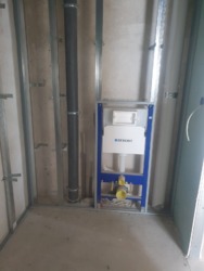 Будинок на Запоріжжі Лівому біля 85го ліцею фото 2 Будинок на Запоріжжі Лівому біля 85го ліцею фото 2