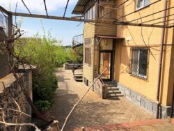 Будинок під ремонт на Сонячному фото 8 Будинок під ремонт на Сонячному фото 8