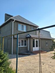 Чудовий будинок з ремонтом на Верхній Хортиці фото 1 Чудовий будинок з ремонтом на Верхній Хортиці фото 1