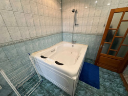 Пропонуємо Вашій увазі чудовий двоповерховий будинок фото 10 Пропонуємо Вашій увазі чудовий двоповерховий будинок фото 10