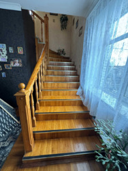 Пропонуємо Вашій увазі чудовий двоповерховий будинок фото 13 Пропонуємо Вашій увазі чудовий двоповерховий будинок фото 13