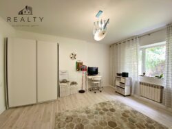 Продаж двоповерхового будинку з гаражем фото 15 Продаж двоповерхового будинку з гаражем фото 15