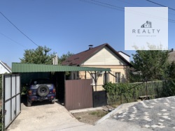 Продаж 3-кімнатного будинку, р-н Космосу фото 1 Продаж 3-кімнатного будинку, р-н Космосу фото 1