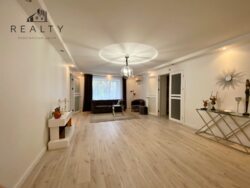 Продаж двоповерхового будинку з гаражем фото 12 Продаж двоповерхового будинку з гаражем фото 12