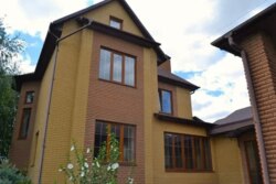 Пропонуємо на продаж просторий будинок у Запоріжжі! фото 1 Пропонуємо на продаж просторий будинок у Запоріжжі! фото 1