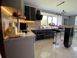 Дом с новым ремонтом в районе Книготорга фото 1 Дом с новым ремонтом в районе Книготорга фото 1