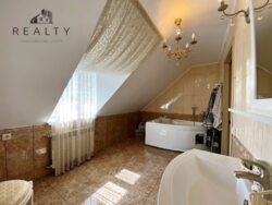 Продаж двоповерхового будинку з гаражем фото 24 Продаж двоповерхового будинку з гаражем фото 24