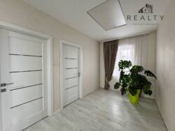 Будинок на Сонячному з сучасним ремонтом фото 16 Будинок на Сонячному з сучасним ремонтом фото 16